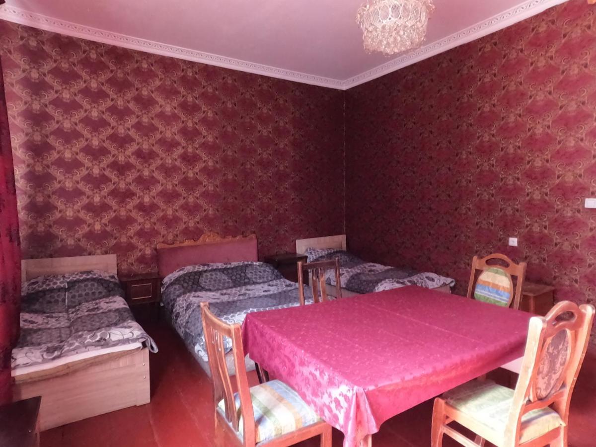 Sabir'S Apartment Old Town Tbilisi Buitenkant foto
