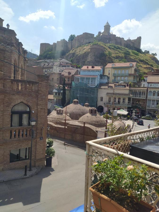 Sabir'S Apartment Old Town Tbilisi Buitenkant foto