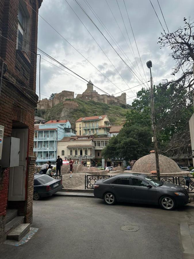 Sabir'S Apartment Old Town Tbilisi Buitenkant foto